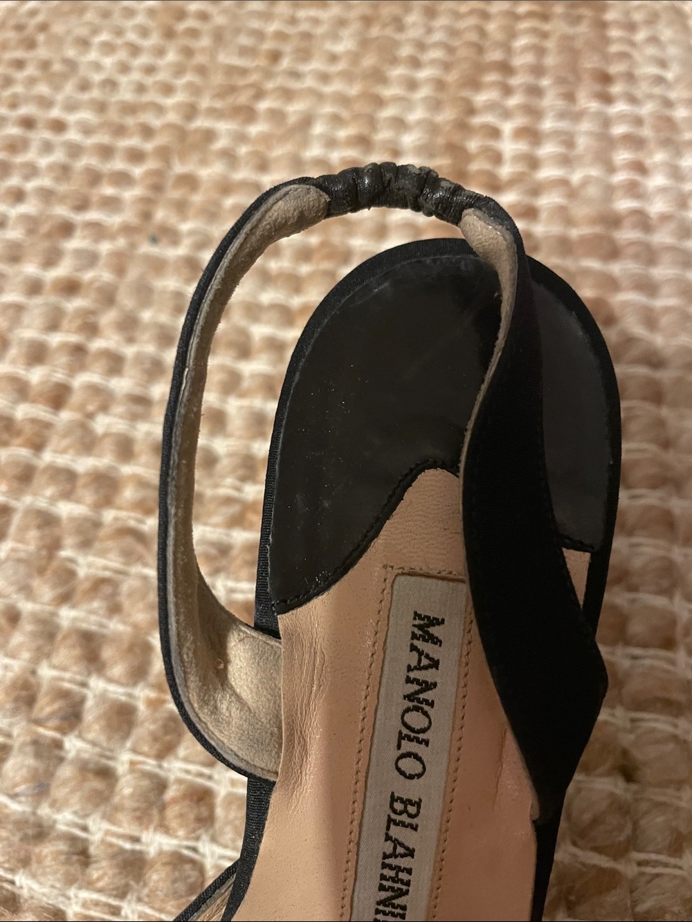 Manolo Blahnik Black Pointed Slingback Heels - Picture 6 of 6